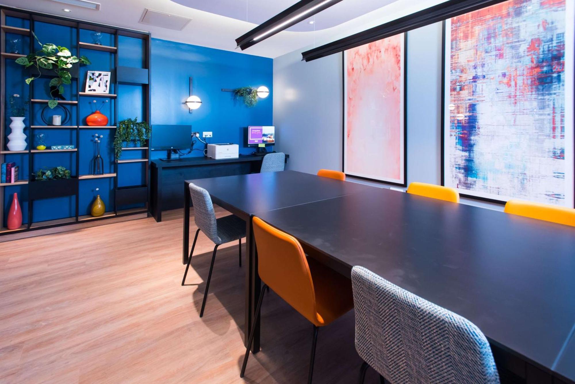 Готель Hampton By Hilton London Park Royal Екстер'єр фото