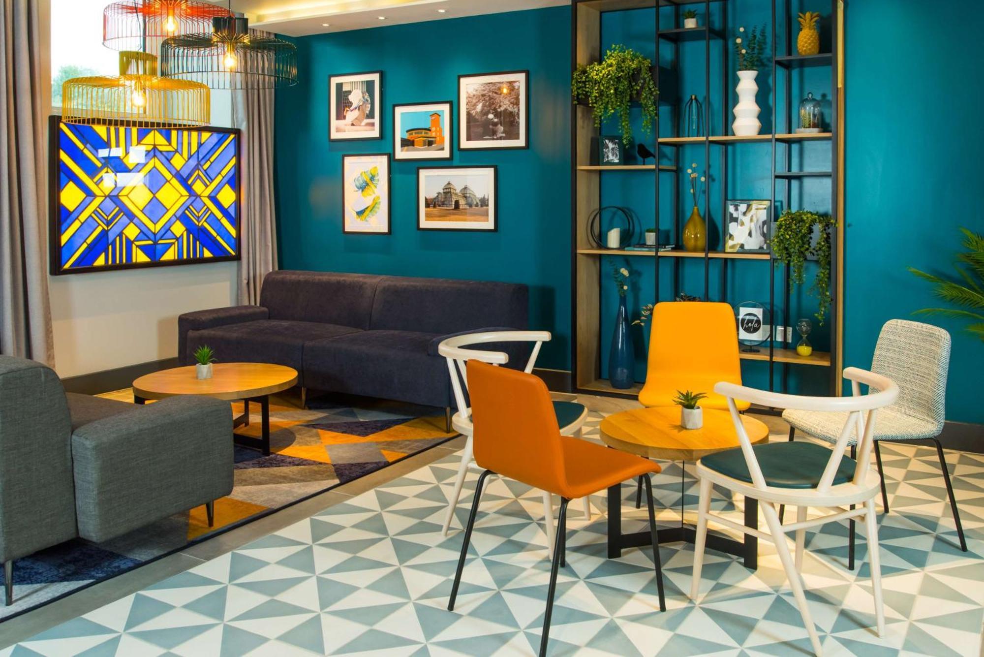 Готель Hampton By Hilton London Park Royal Екстер'єр фото